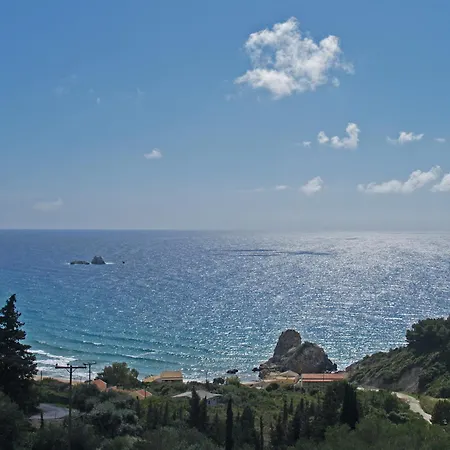With Swimming Pool And Sea View - Beach, Corfu Apartament
