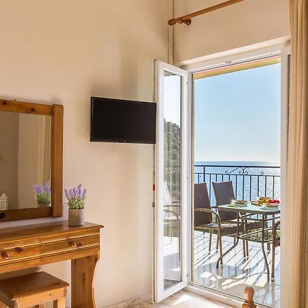 With Swimming Pool And Sea View - Beach, Corfu 아파트 펠레카스